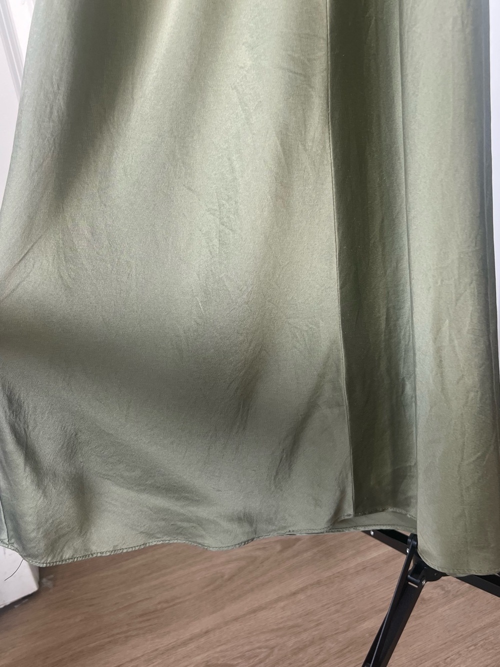 Reformation Casette Silk Dress (Artichoke Green) - Size 2 - Picture 10 of 10